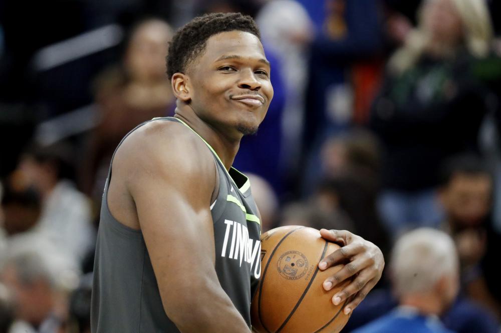 鲜明对比的 鲜明对比的