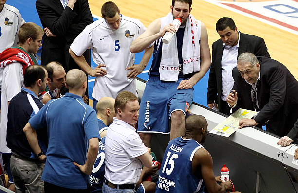 射门误打误 射门误打误