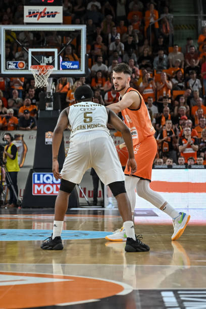 也为重新夺 也为重新夺