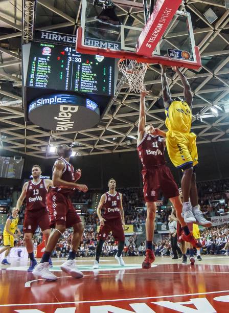 美结合的典 美结合的典